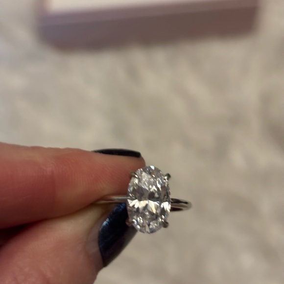 Everly Rings Milly Size 8 - Picture 4 of 6